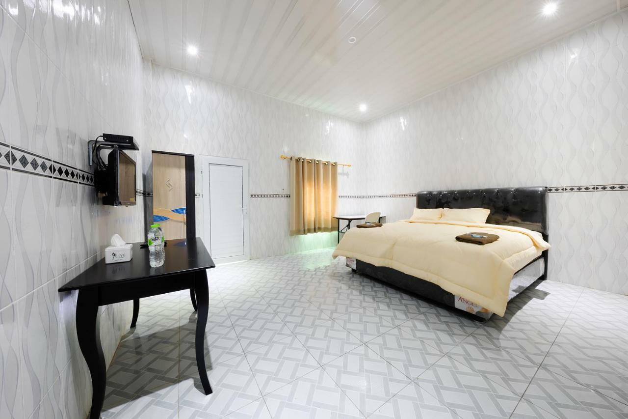 Mega Nasional Seaview Hotel กูนุงสีโตลี ภายนอก รูปภาพ